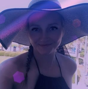 Meet your Posher, Brittanie